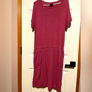 32 Degrees Berry Midi Dress